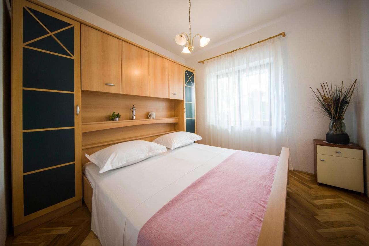 3 Bedroom Apartment Antonio Kaštela Exterior foto