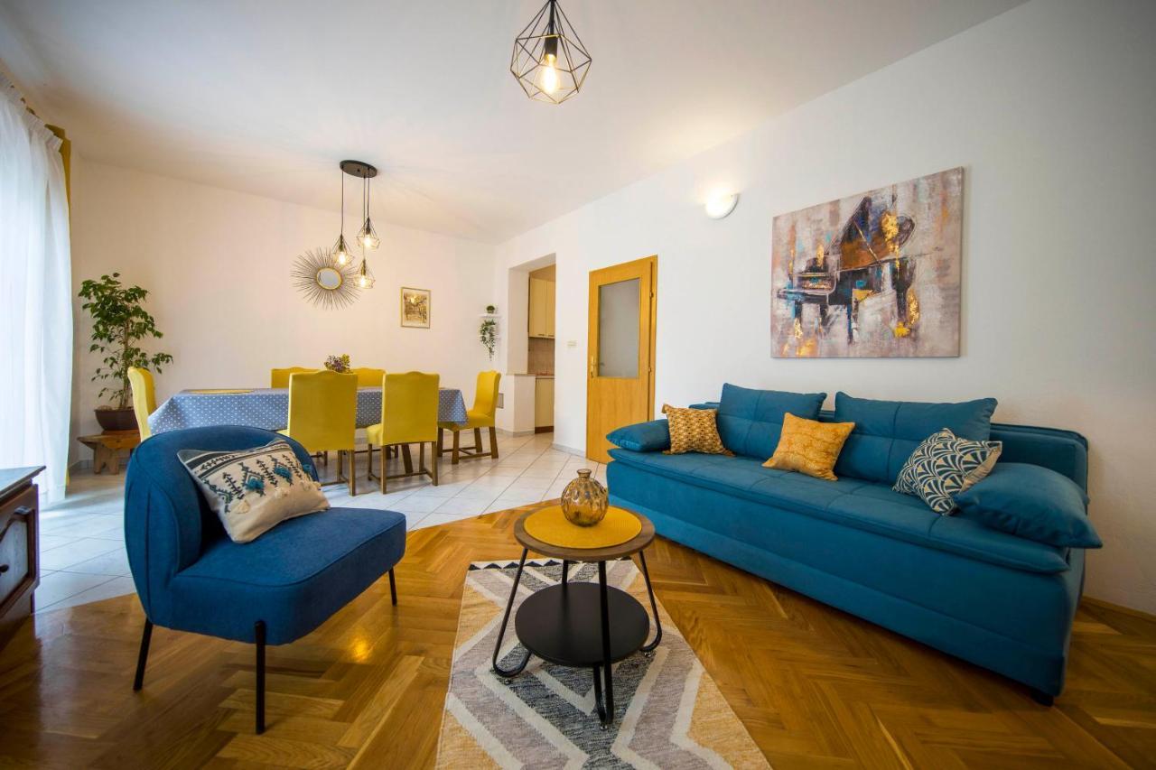 3 Bedroom Apartment Antonio Kaštela Exterior foto