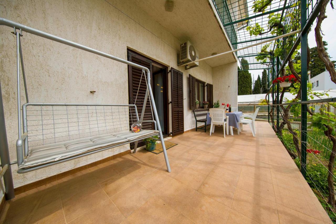 3 Bedroom Apartment Antonio Kaštela Exterior foto